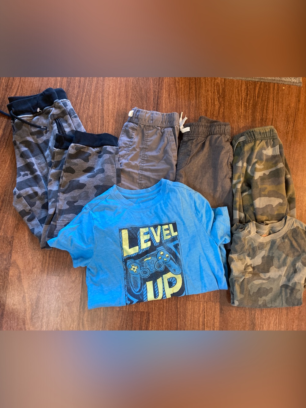 Boys Camo Bundle Sz M 8